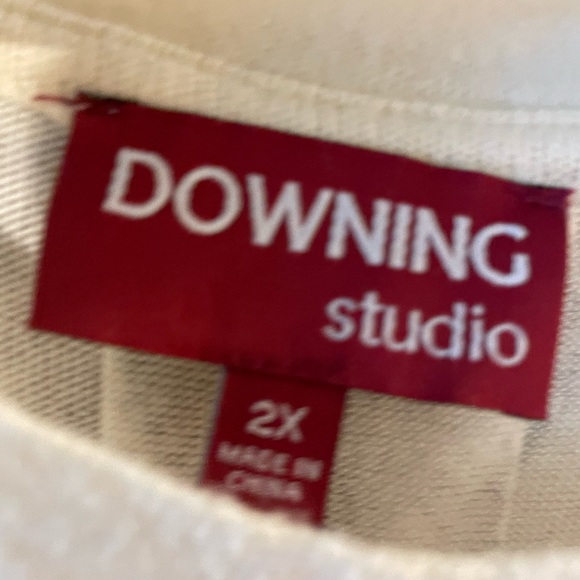 Off White Sweater by Downing Studio in 2X - Picture 2 of 3